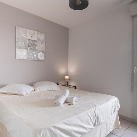 Appt De Charme Avec Grand Balcon Proche Avignon Wifi Gratuit Leilighet Monteux Eksteriør bilde